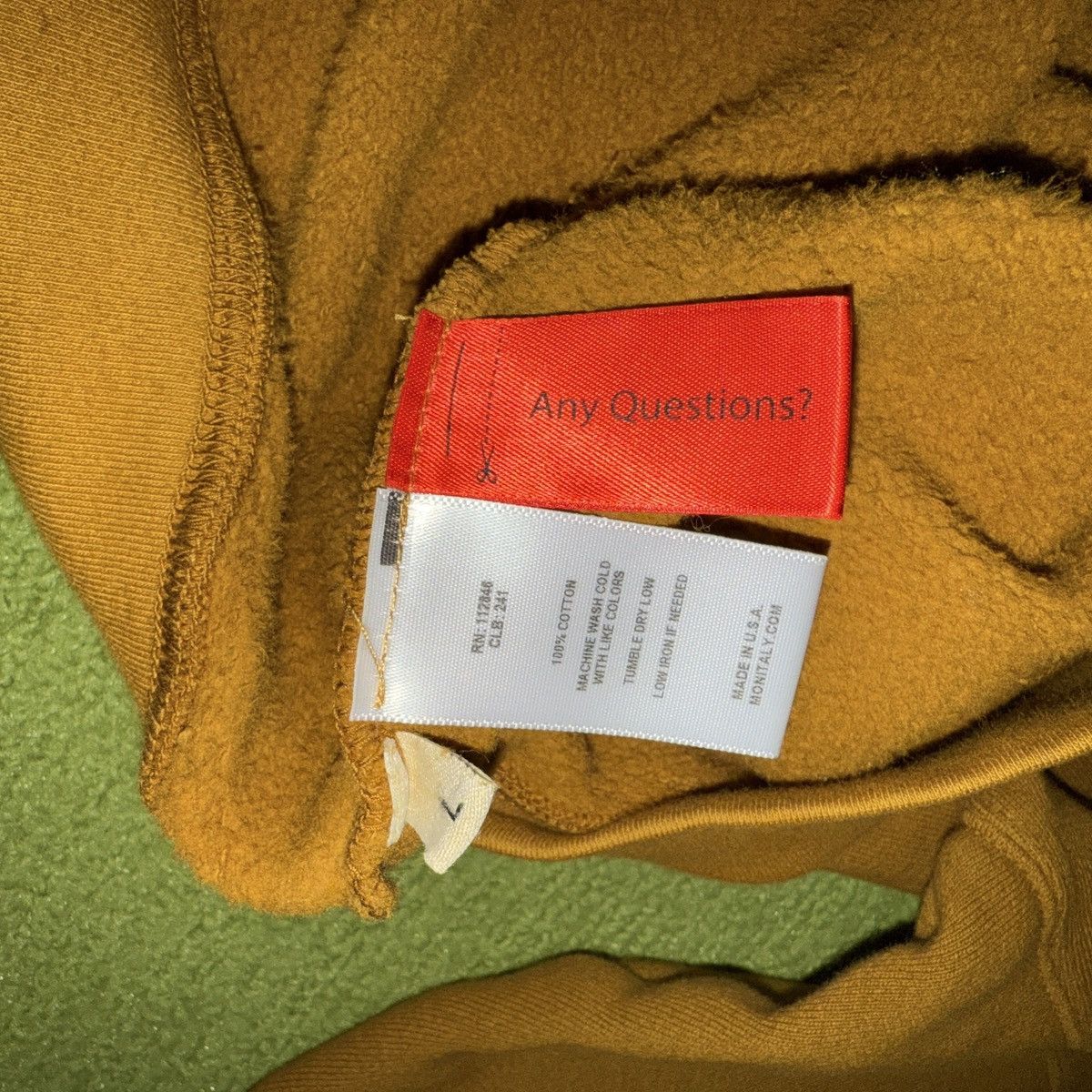 Monitaly Mustard Monitaly Turtleneck size L Size US L / EU 52-54 / 3 - 6 Thumbnail