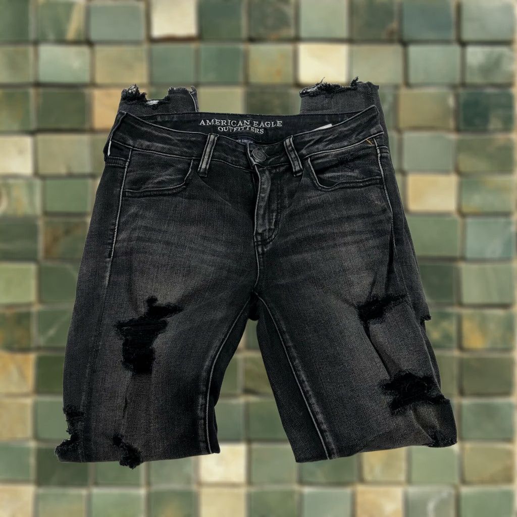 American Eagle Outfitters VINTAGE American Eagle Jegging 6 Tag 28W 27L Raw Hem Distressed Denim Jeans Womens Size 28" / US 6 / IT 42 - 1 Thumbnail