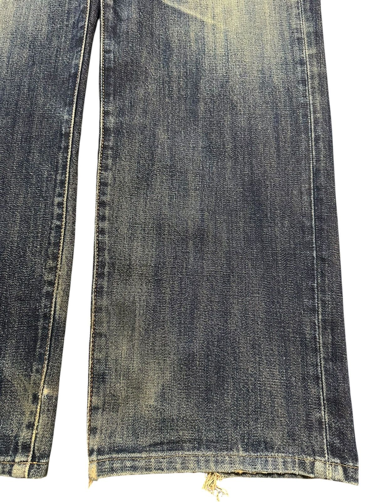Wrangler Vintage Wrangler Blue Faded Wash Style Loose Jeans Size US 36 / EU 52 - 7 Thumbnail