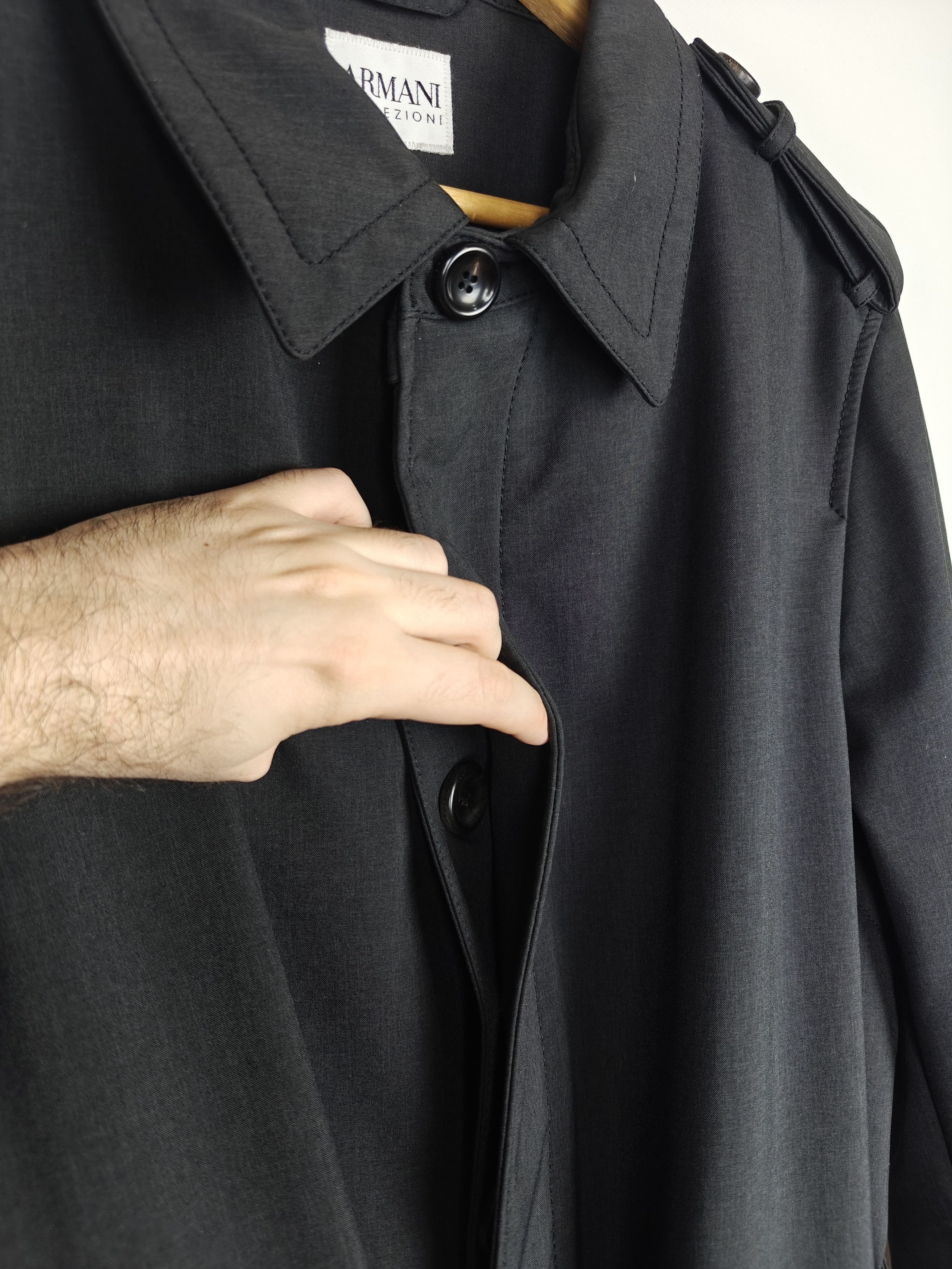 Armani Collezioni Armani Collezioni Jacket Water Repellent Italy Black sz 42 Size US L / EU 52-54 / 3 - 8 Thumbnail