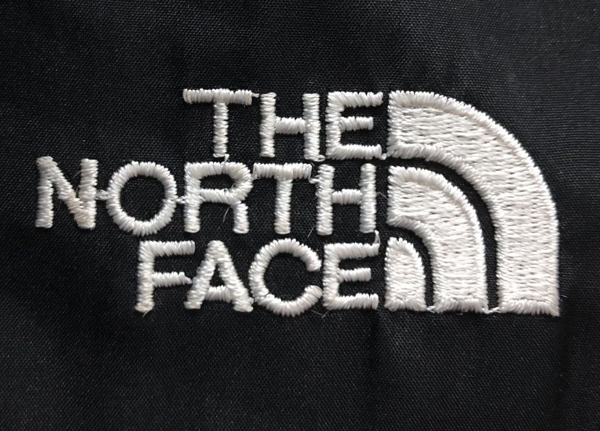 The North Face The North Face Summit Series Windbreaker (Size XL) Size US XL / EU 56 / 4 - 9 Thumbnail