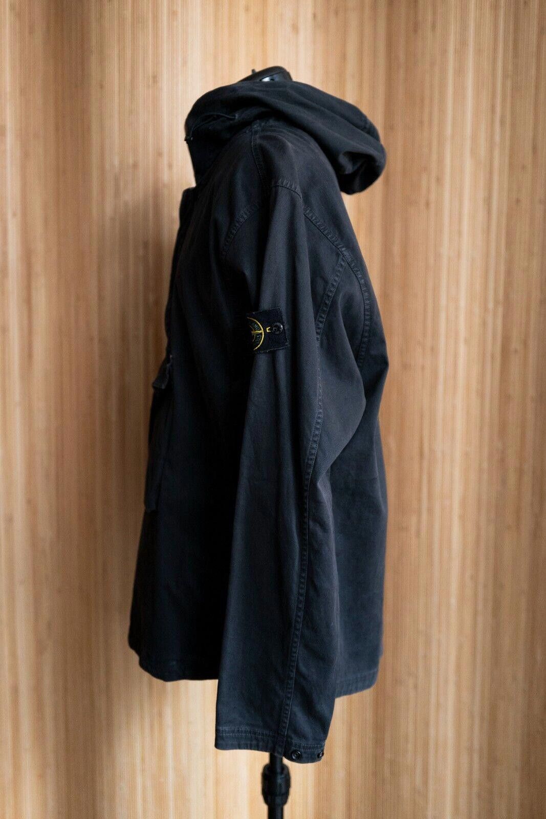 Stone Island Stone Island Black Front Pocket Pullover Sz. M Size US M / EU 48-50 / 2 - 3 Thumbnail