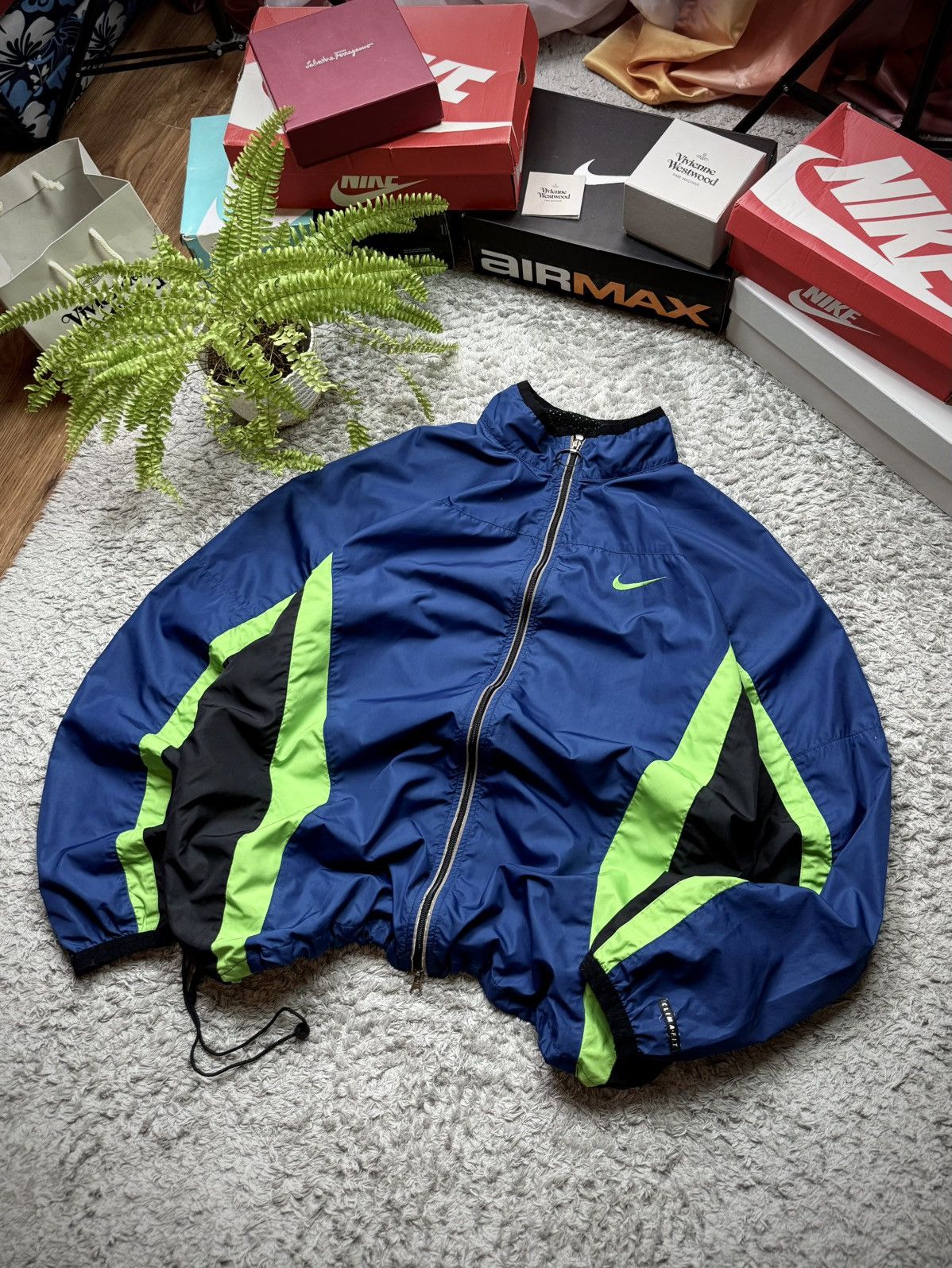 Nike 90s Nike Jacket Vintage Retro Nylon Logo Swoosh Drill Y2K Size US XL / EU 56 / 4 - 1 Thumbnail