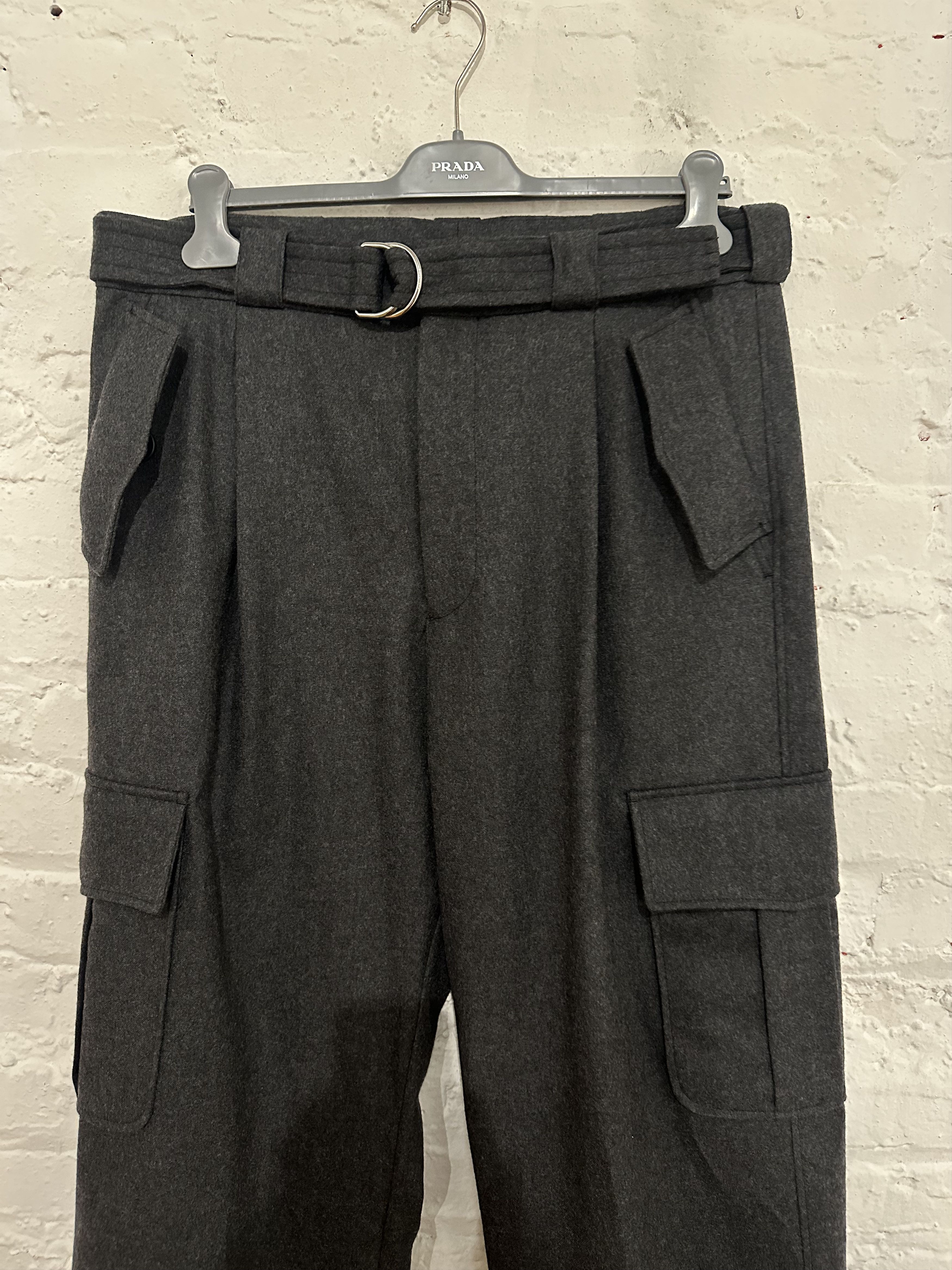 Prada Prada Wool pants with cargo pockets Size US 32 / EU 48 - 3 Thumbnail