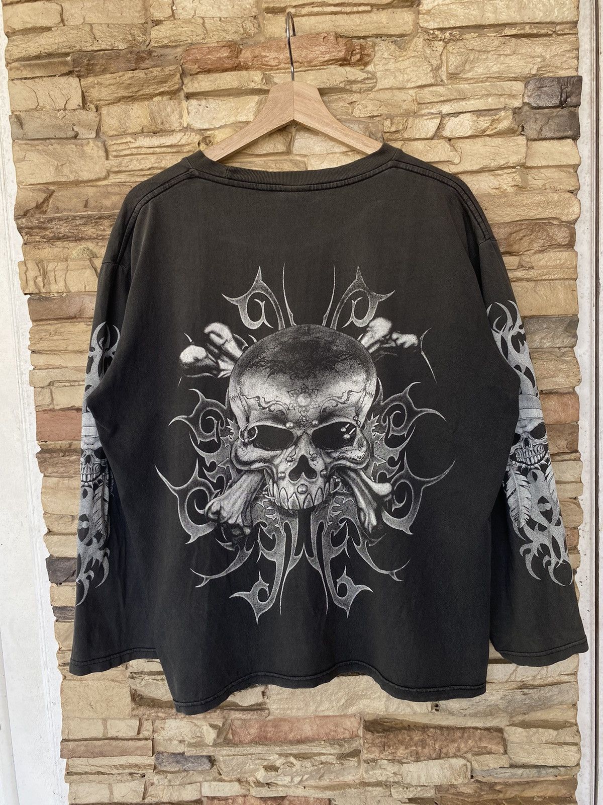 Vintage Rare Faded Vintage Skull Fullprint Long Sleeve Band Tees Size US L / EU 52-54 / 3 - 11 Thumbnail
