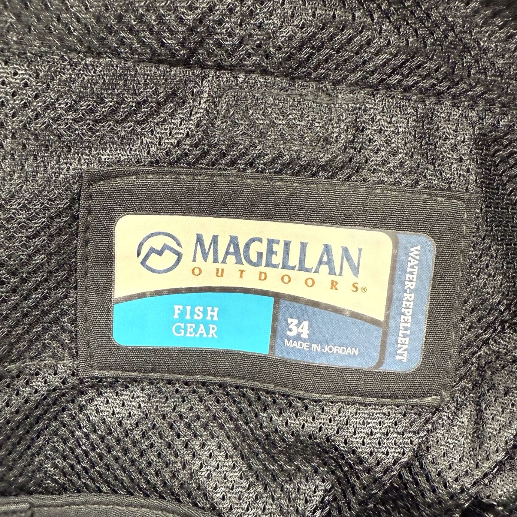 Vintage Magellan Cargo Shorts Men 34 Black Polyester Water Repellent Outdoors Cargo Pocket Casual Travel Regular Inseam 9 Size US 34 / EU 50 - 3 Thumbnail