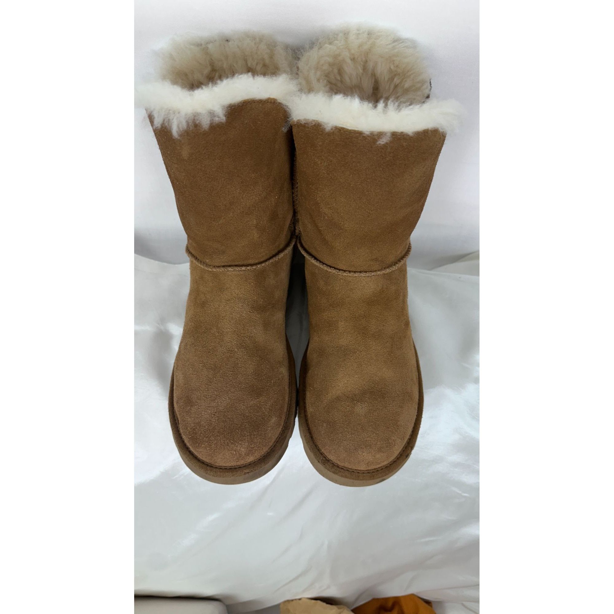 Ugg UGG Womens Brown Suede & Sheepskin Lined Winter Boots Size 8 Size US 8 / IT 38 - 7 Thumbnail