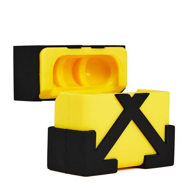 Off-White o1g2r1mq0524 Size: OS Airpod Case in Black/Yellow Size ONE SIZE - 2 Thumbnail