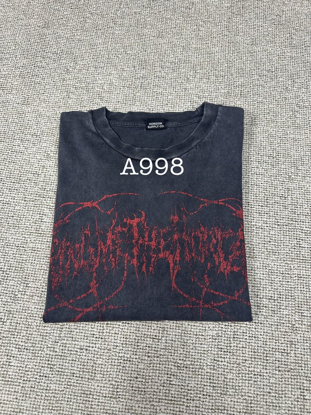 Vintage Vintage Bring Me The Horizon Post Human Tshirt A998 Size US L / EU 52-54 / 3 - 14 Thumbnail