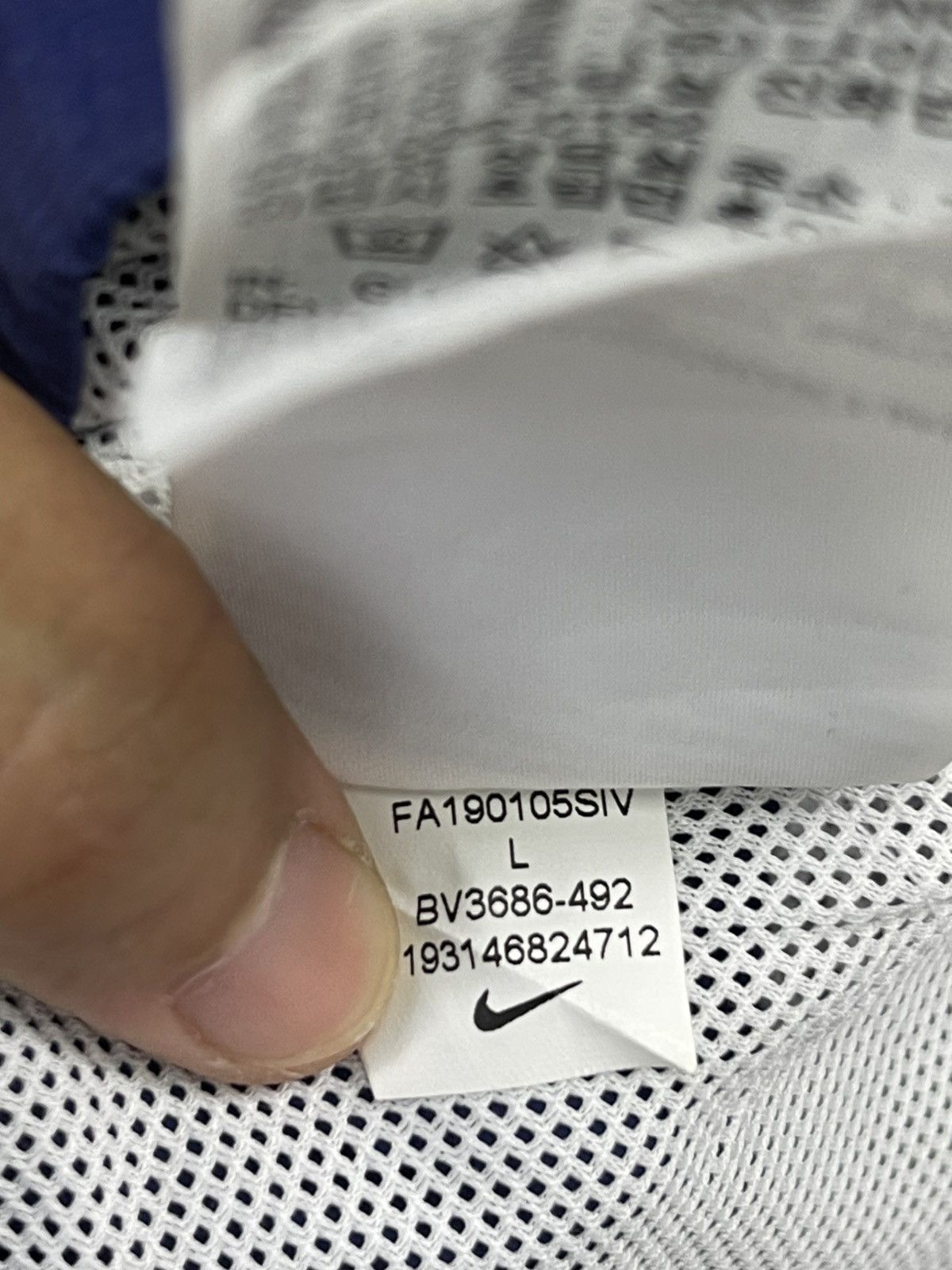 Nike Nike Big Logo Windbreaker Size US L / EU 52-54 / 3 - 15 Thumbnail