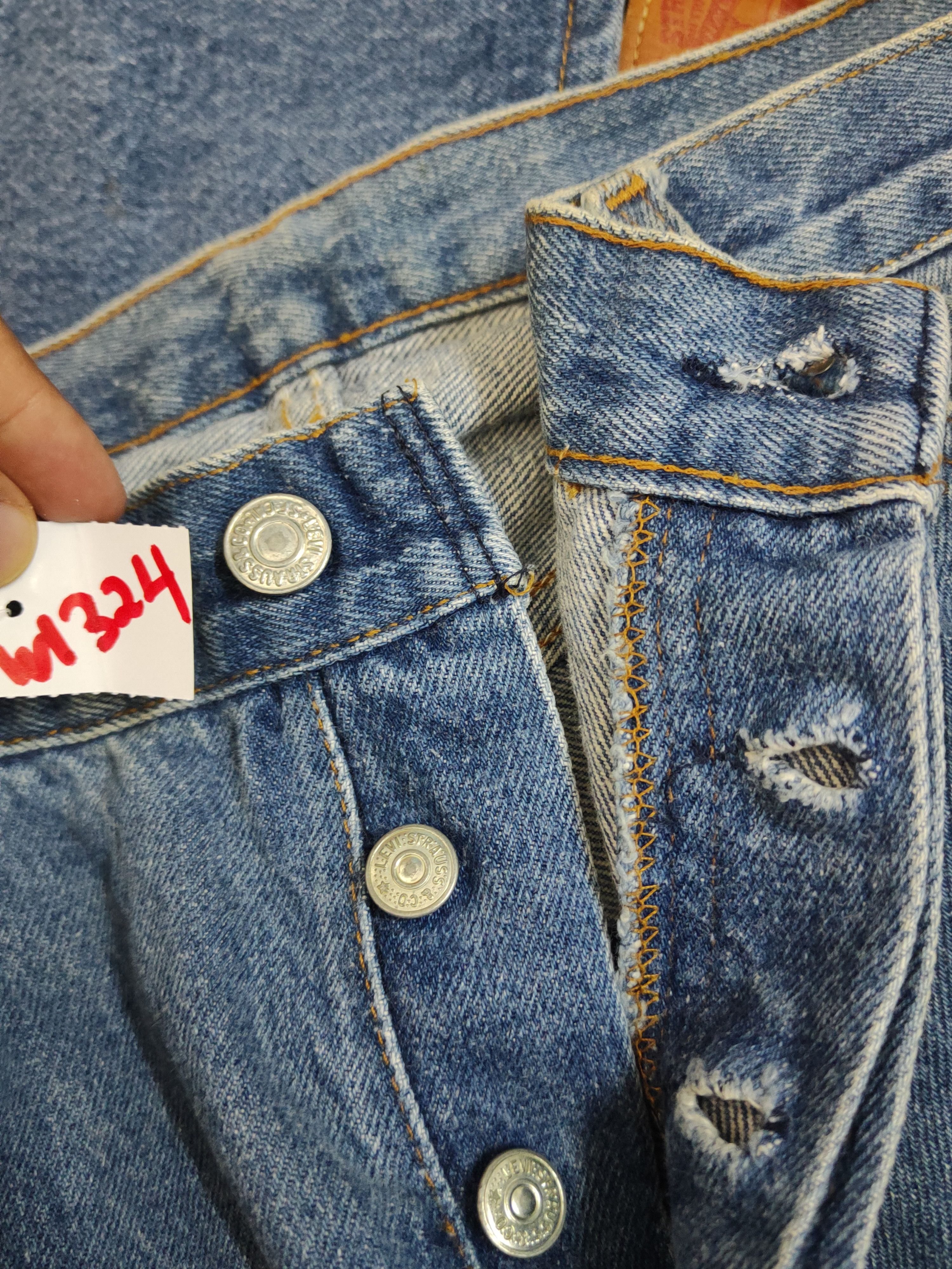 Levi's Levi's vintage Blue Distressed Ripped denim Jeans #W1324 Size US 37 - 18 Thumbnail