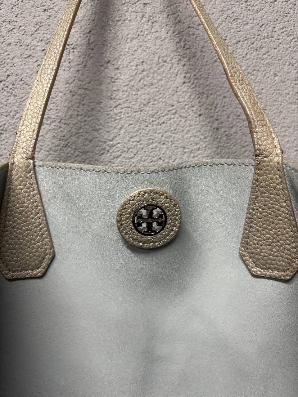 Tory Burch Tory Burch Metallic Grey Leather Perry Tote Size ONE SIZE - 11 Thumbnail