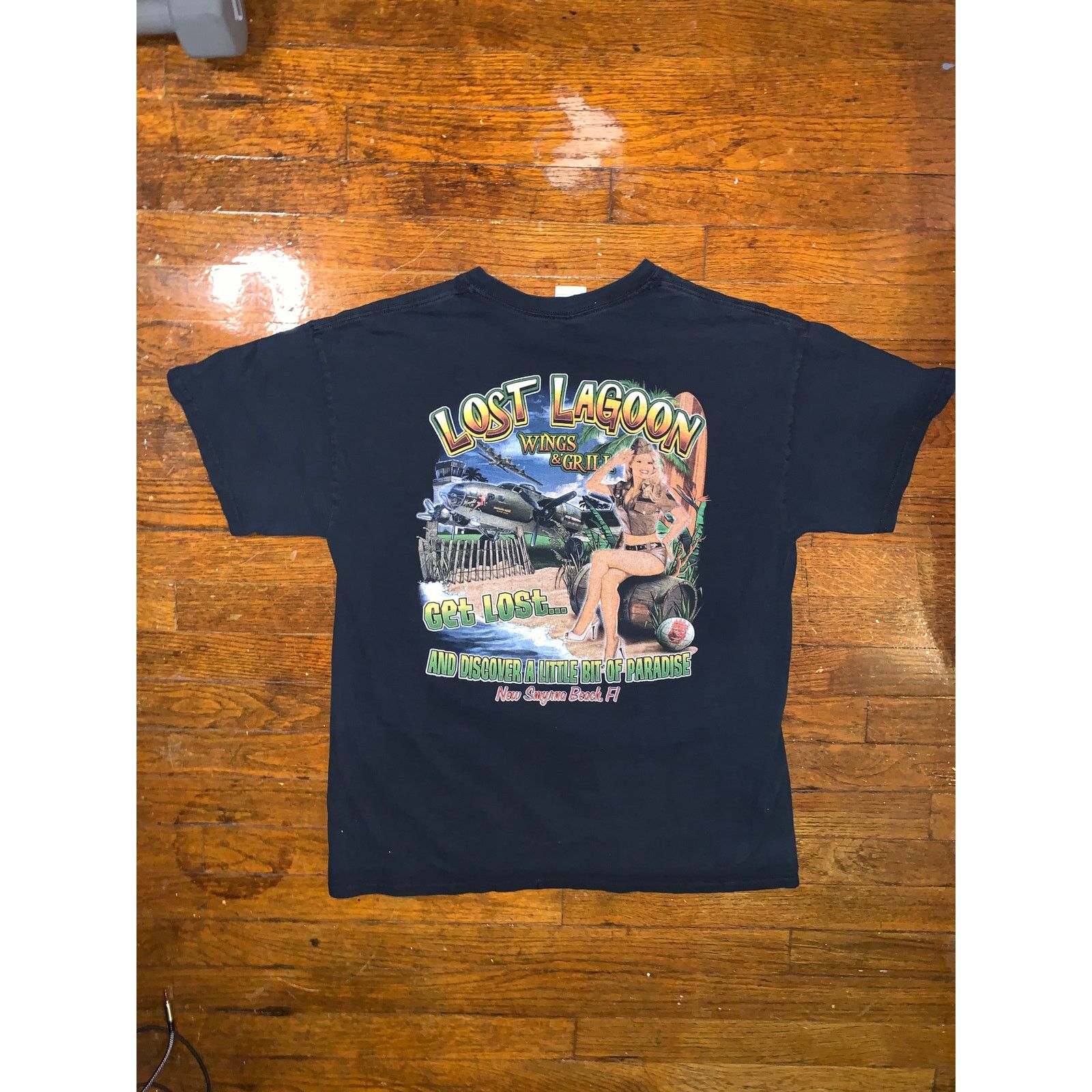 Gildan × Other Lost Lagoon Wings Grill T Shirt Large Pin Up Plane Florida Size US L / EU 52-54 / 3 - 5 Thumbnail