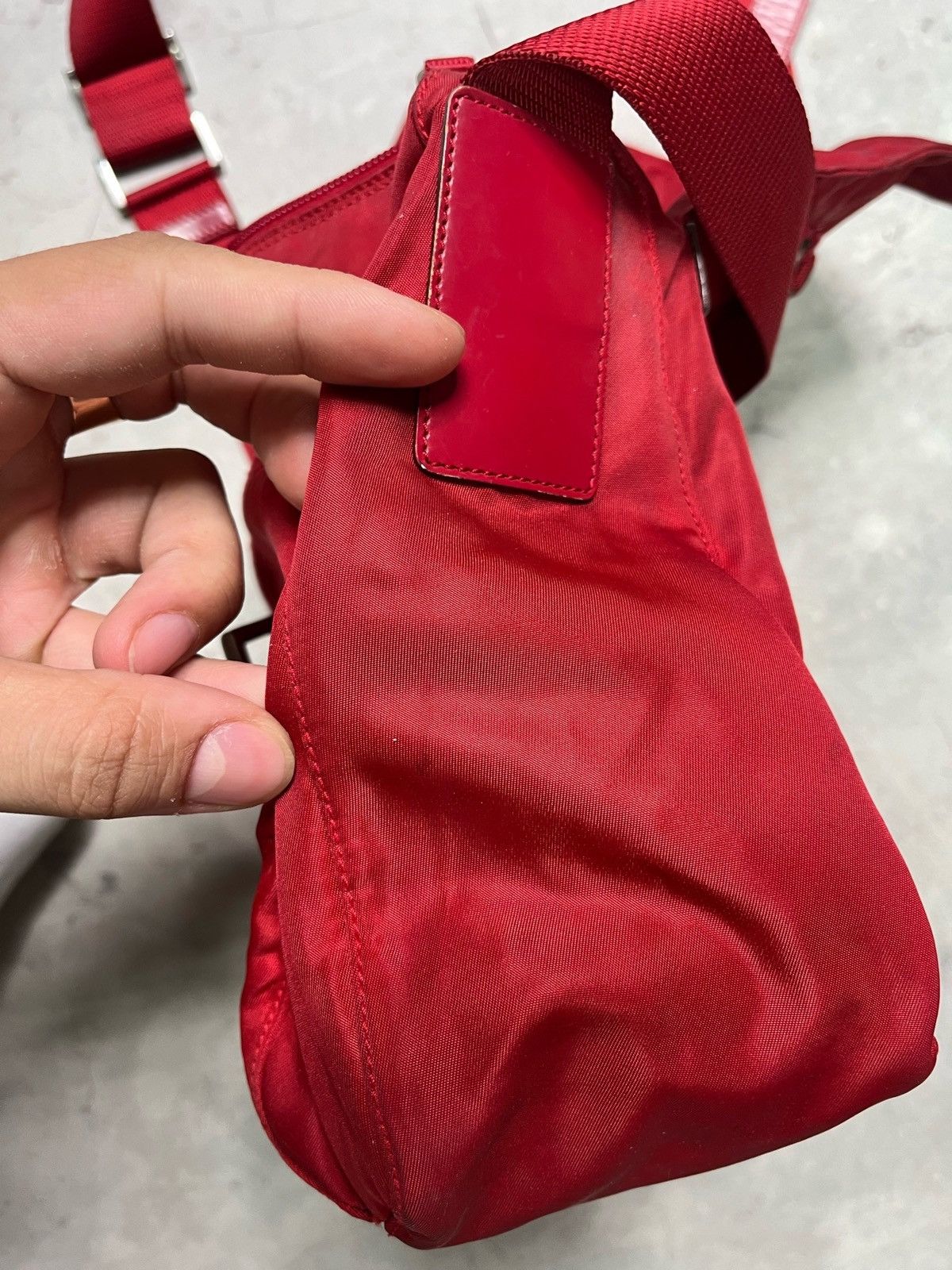 Prada Authentic PRADA Shoulder Bag Size ONE SIZE - 8 Thumbnail