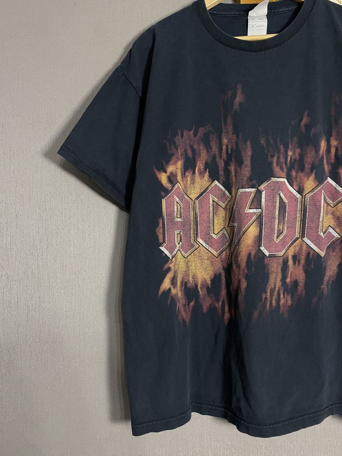 Fruit Of The Loom Vintage AC DC Flame Logo Faded Graphic T-shirt Band Size US XL / EU 56 / 4 - 4 Thumbnail