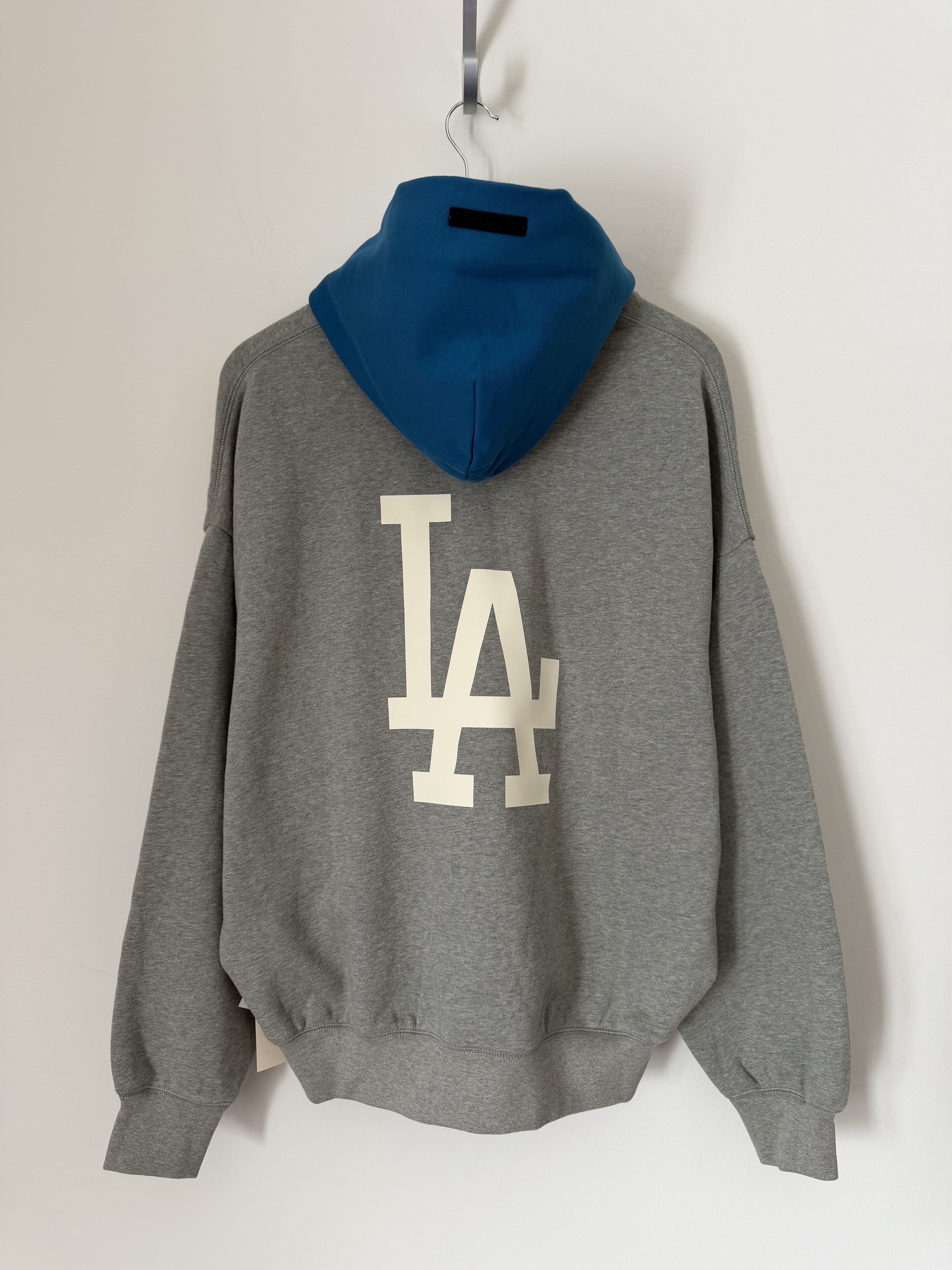 Fear of God Fear of God Essentials Los Angeles Dodgers Hoodie in Gray Size US M / EU 48-50 / 2 - 4 Thumbnail
