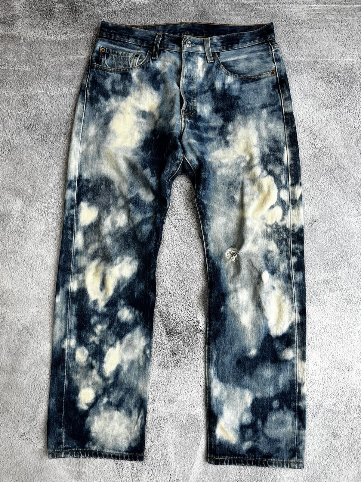 Levi's Vintage Levis 501 Distressed Jeans Size US 32 / EU 48 - 4 Thumbnail