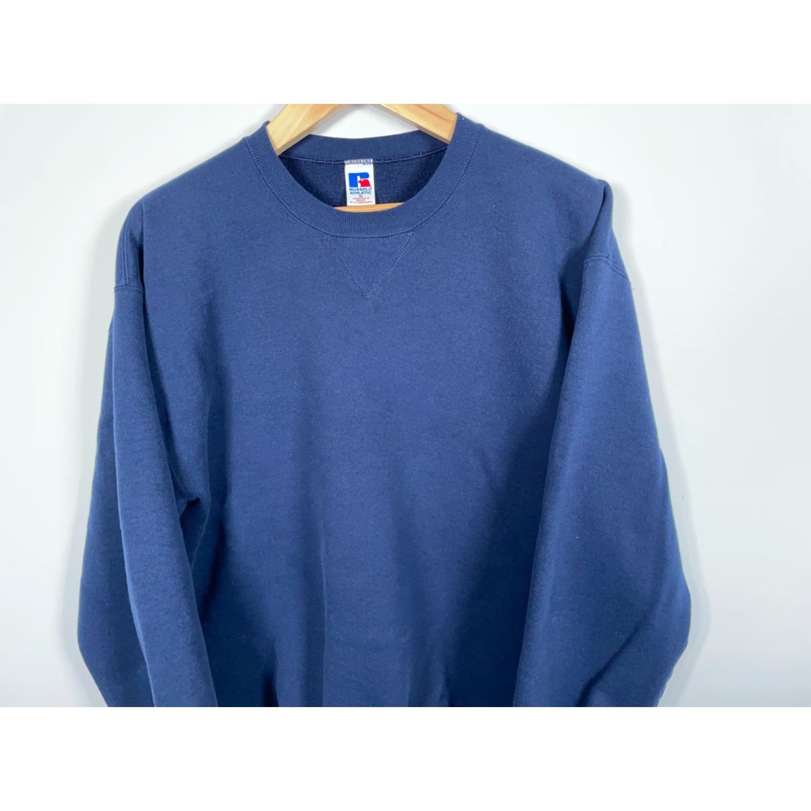 Russell Athletic Russell Athletic Y2K Sweatshirt Adult XL Dark Blue Blank Solid Crewneck 50/50 Size US XL / EU 56 / 4 - 4 Thumbnail