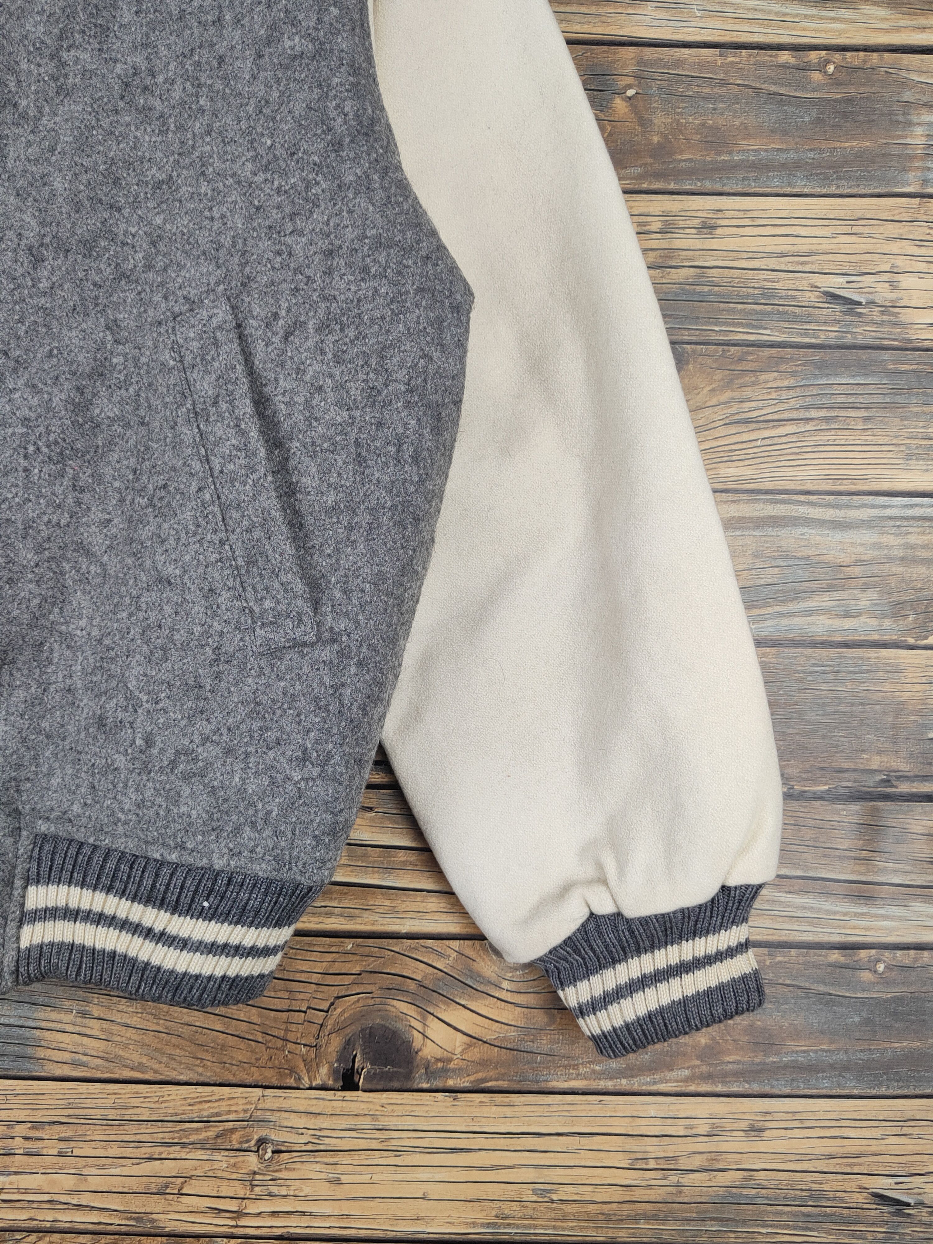 Japanese Brand Patina Gray Cream Varsity Jackets #W1074 Size US L / EU 52-54 / 3 - 6 Thumbnail