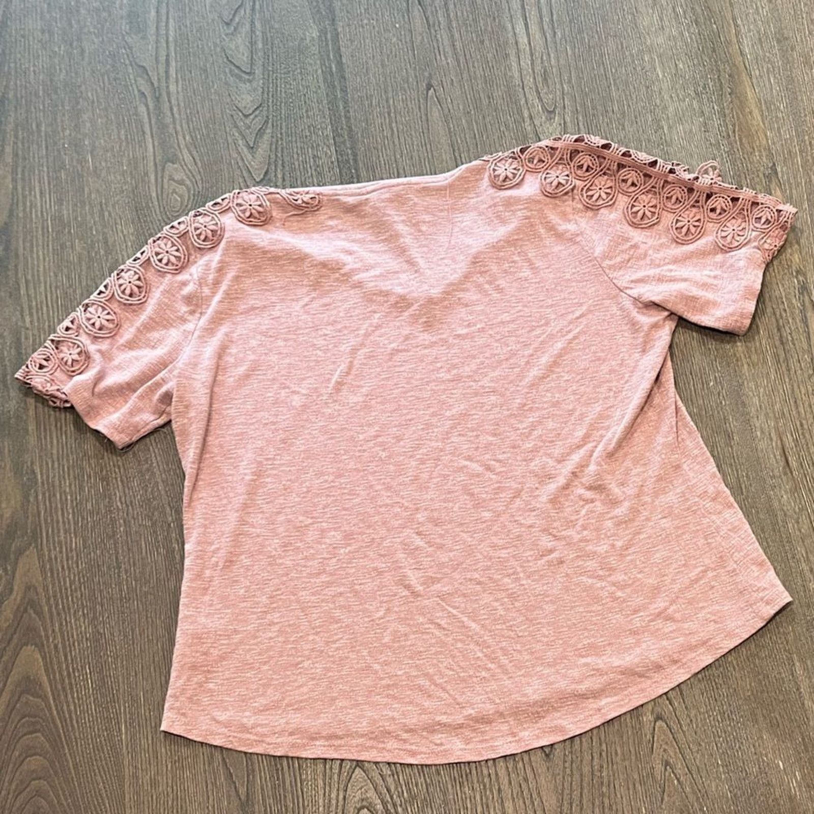 Vintage Como Vintage Light Pink V-Neck Short Sleeve Lace Size L Size L / US 10 / IT 46 - 4 Thumbnail