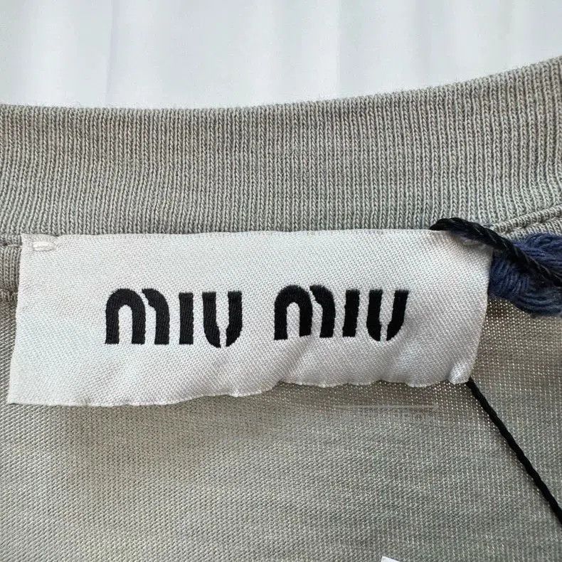 Miu Miu Miu Miu Embroidered Letter Sleeveless Top. Size US L / EU 52-54 / 3 - 5 Thumbnail