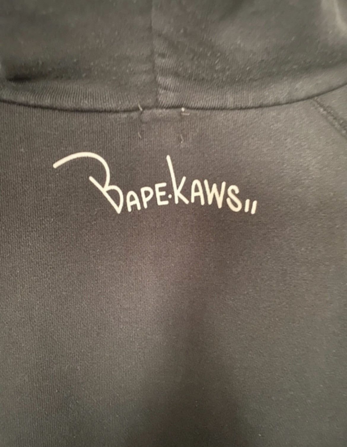 Bape × Kaws Bape x Kaws Full ZIP Size US M / EU 48-50 / 2 - 4 Thumbnail