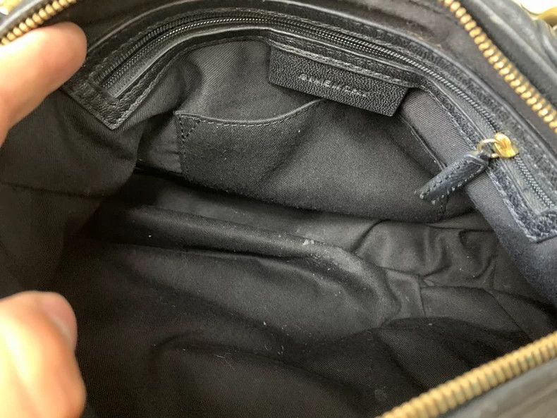 Givenchy Givenchy Made in China women's bag Size ONE SIZE - 7 Thumbnail