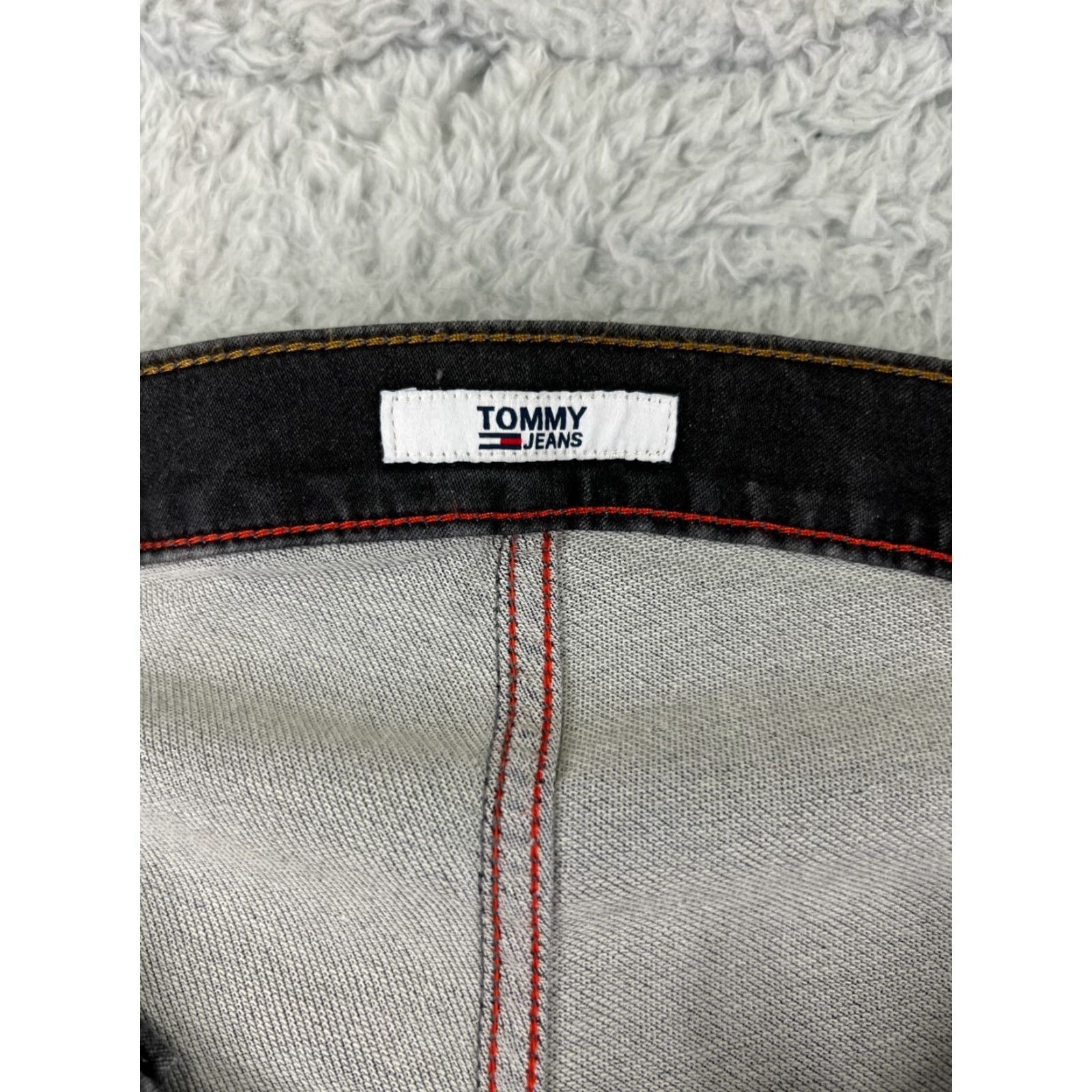 Tommy Hilfiger Tommy Hilfiger Jeans Women 30 Black Denim Ultra High Rise Legging Ankle Zip Bootcut Size 30" / US 8 / IT 44 - 3 Thumbnail