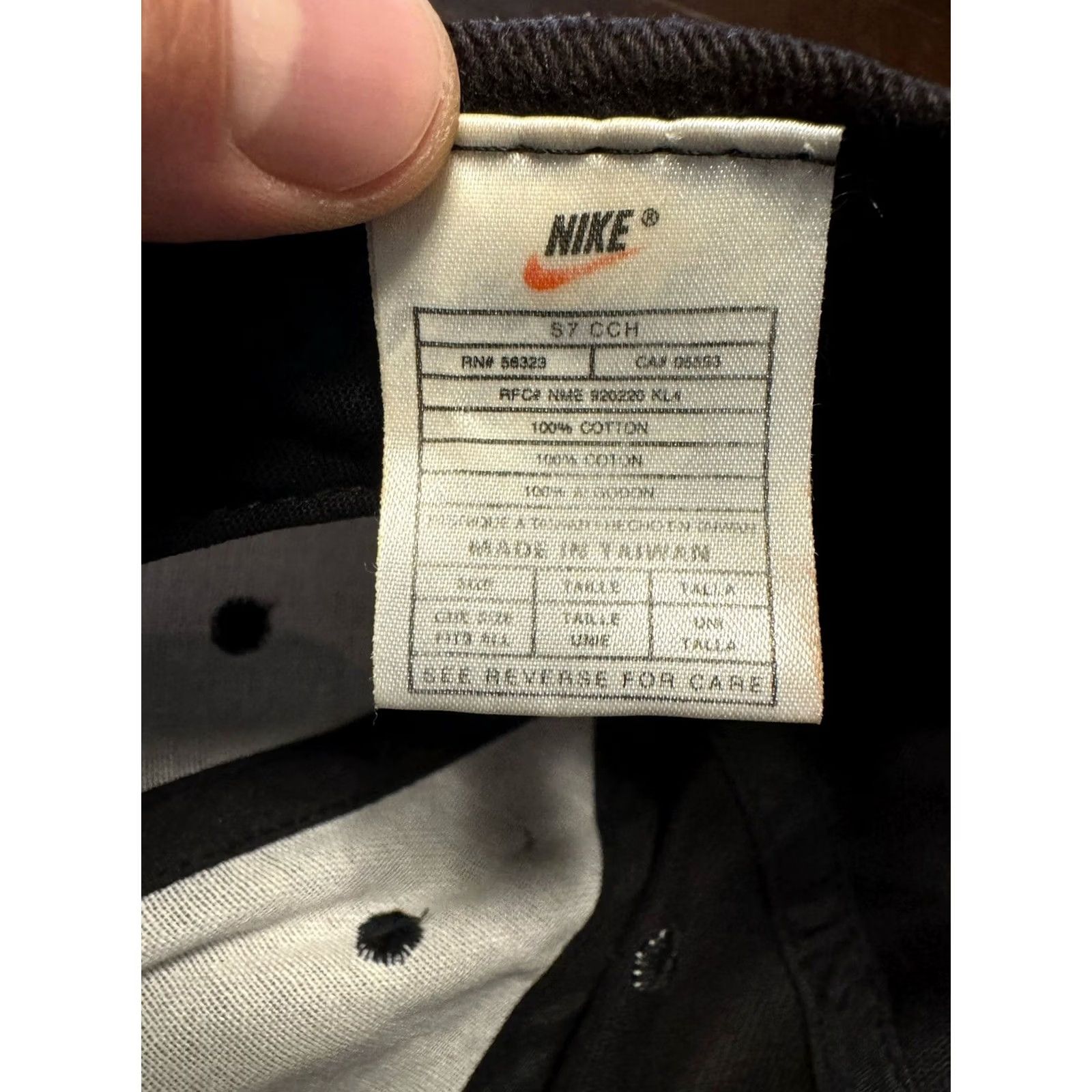 Nike VINTAGE Nike Hat Cap Strap Back Black One Size Swoosh Dad Casual Cotton Mens Size ONE SIZE - 6 Thumbnail