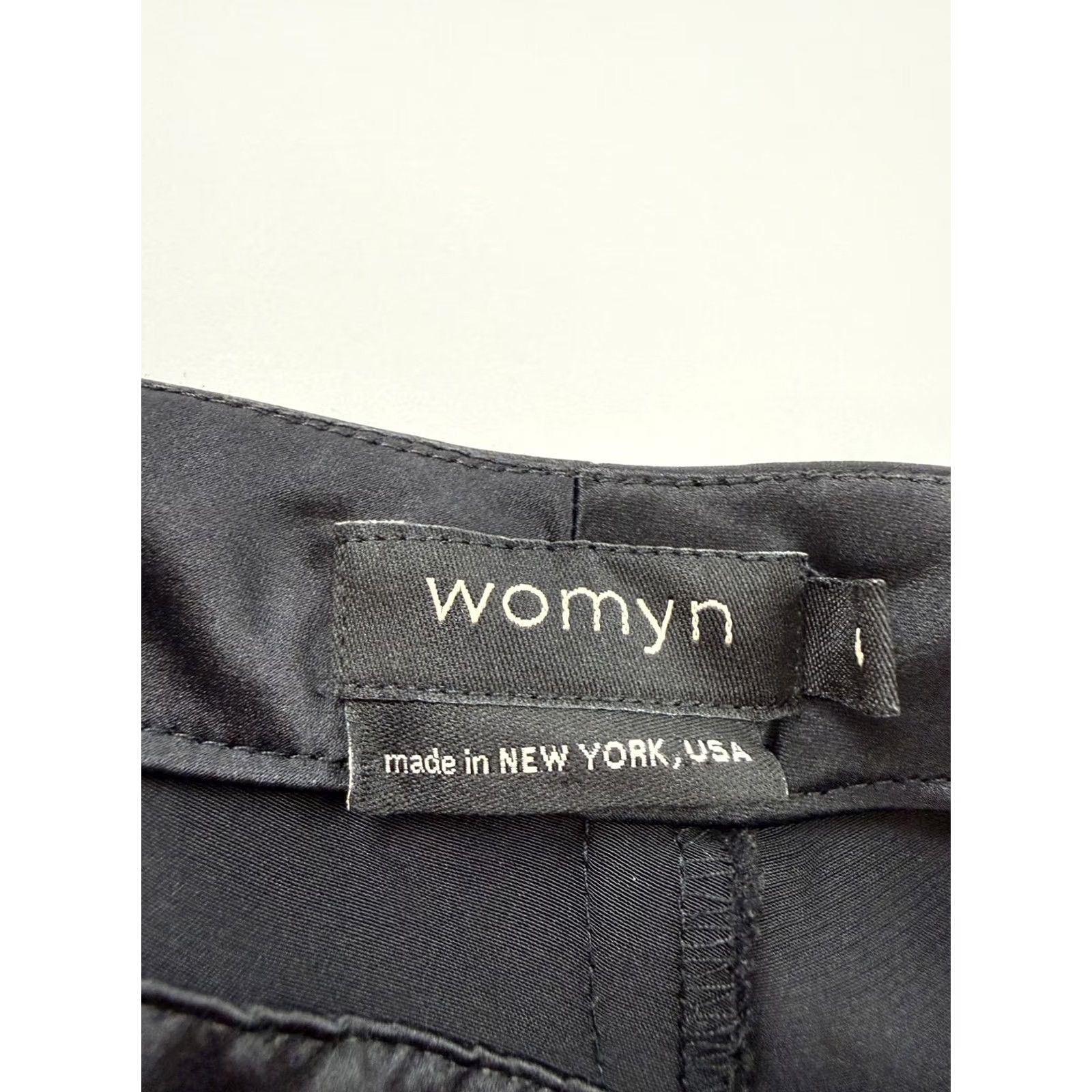 Vintage Womyn Pants Womens 4 Black Satin Cargo Utility Ankle Zip Cuffed USA Workwear Size 27" / US 4 / IT 40 - 3 Thumbnail