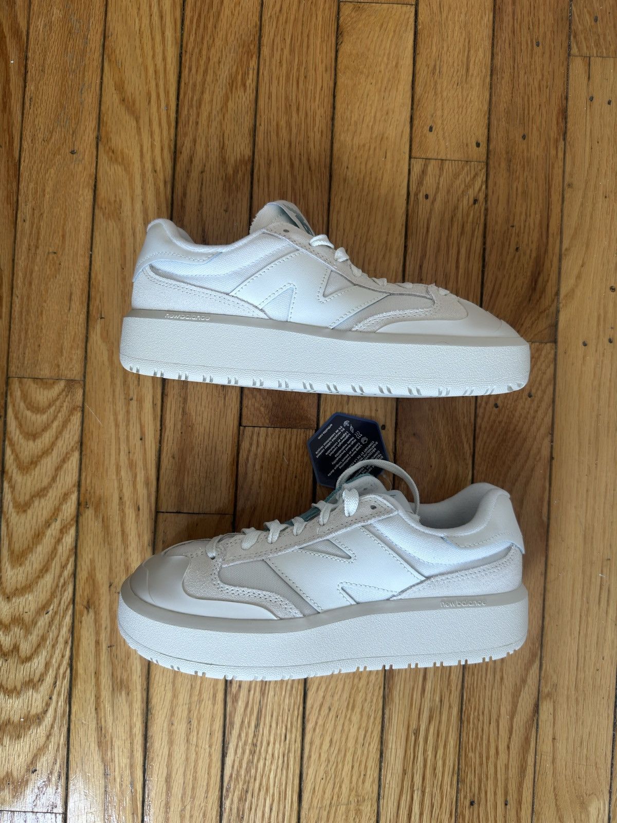 New Balance New Balance 302 Sea Salt Faded Teal Turtledove Size US 7.5 / IT 37.5 - 6 Thumbnail