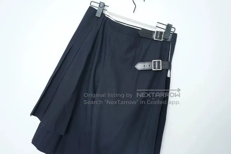 Comme des Garcons Comme des Garcons Wool Double Pleat Shorts. Size US 26 / EU 42 - 6 Thumbnail