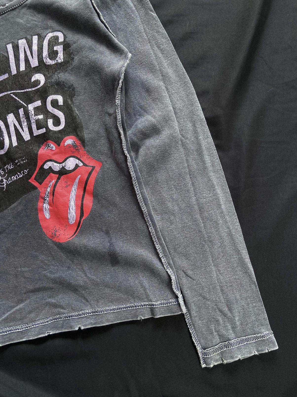 Band Tees × The Rolling Stones × Vintage ROLLING STONES ITS ONLY ROCK N ROLL DISTRESSED LONG SLEEVE Size US XS / EU 42 / 0 - 5 Thumbnail