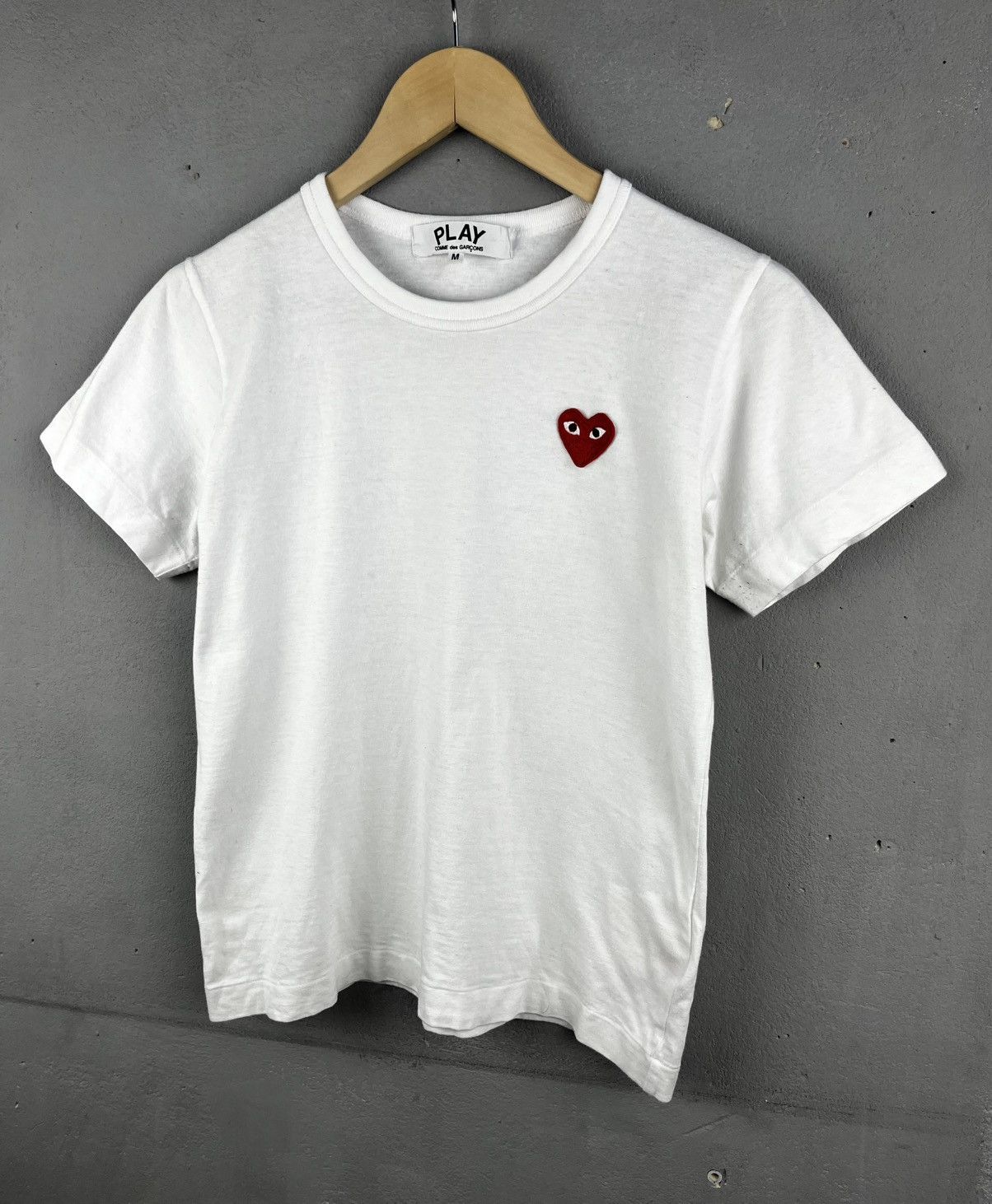Comme des Garcons Play t shirt Size M / US 6-8 / IT 42-44 - 1 Thumbnail