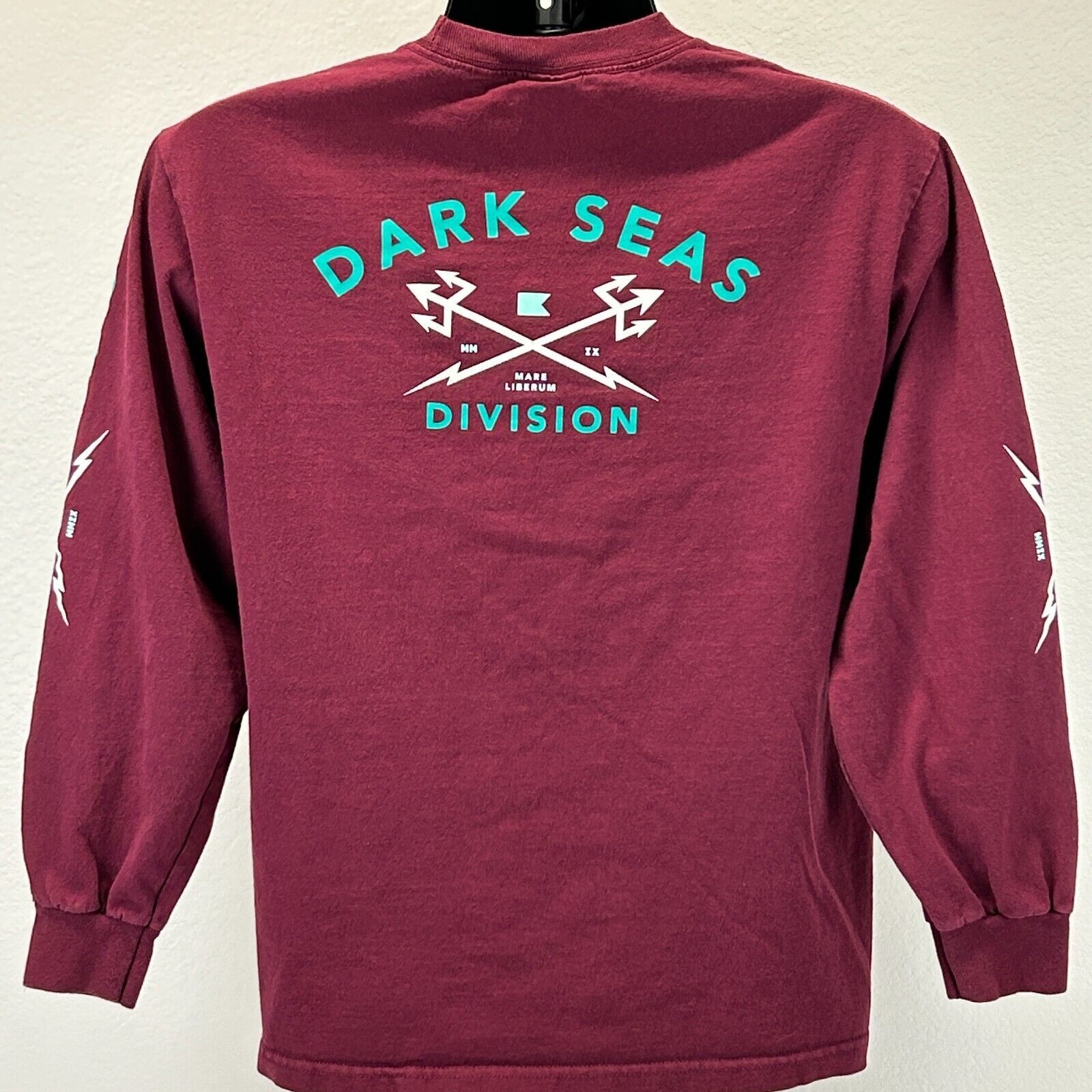 Dark Seas Division Dark Seas Division T Shirt Long Sleeve Fishing Red M Size US M / EU 48-50 / 2 - 3 Thumbnail