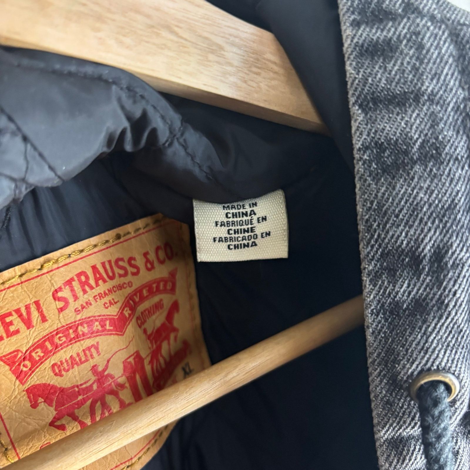 Levi's Levis Strauss Hooded Denim Workwear XL Black Quilted Jacket Size US XL / EU 56 / 4 - 5 Thumbnail