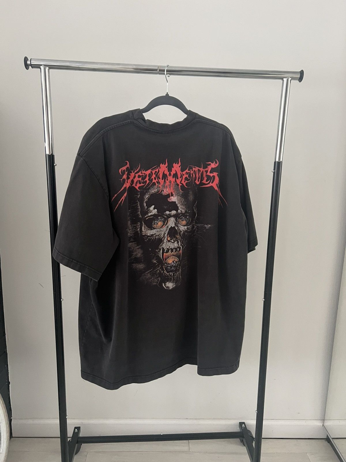 VETEMENTS HEAVY METAL Tシャツ