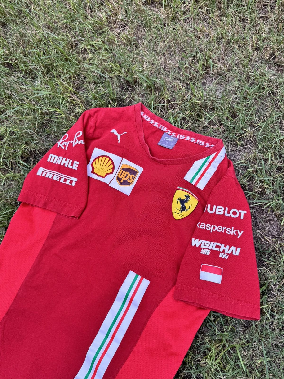 Puma T-SHIRT MAILLOT HOMME FERRARI CHARLES LECLERC 2019 Size US S / EU 44-46 / 1 - 6 Thumbnail