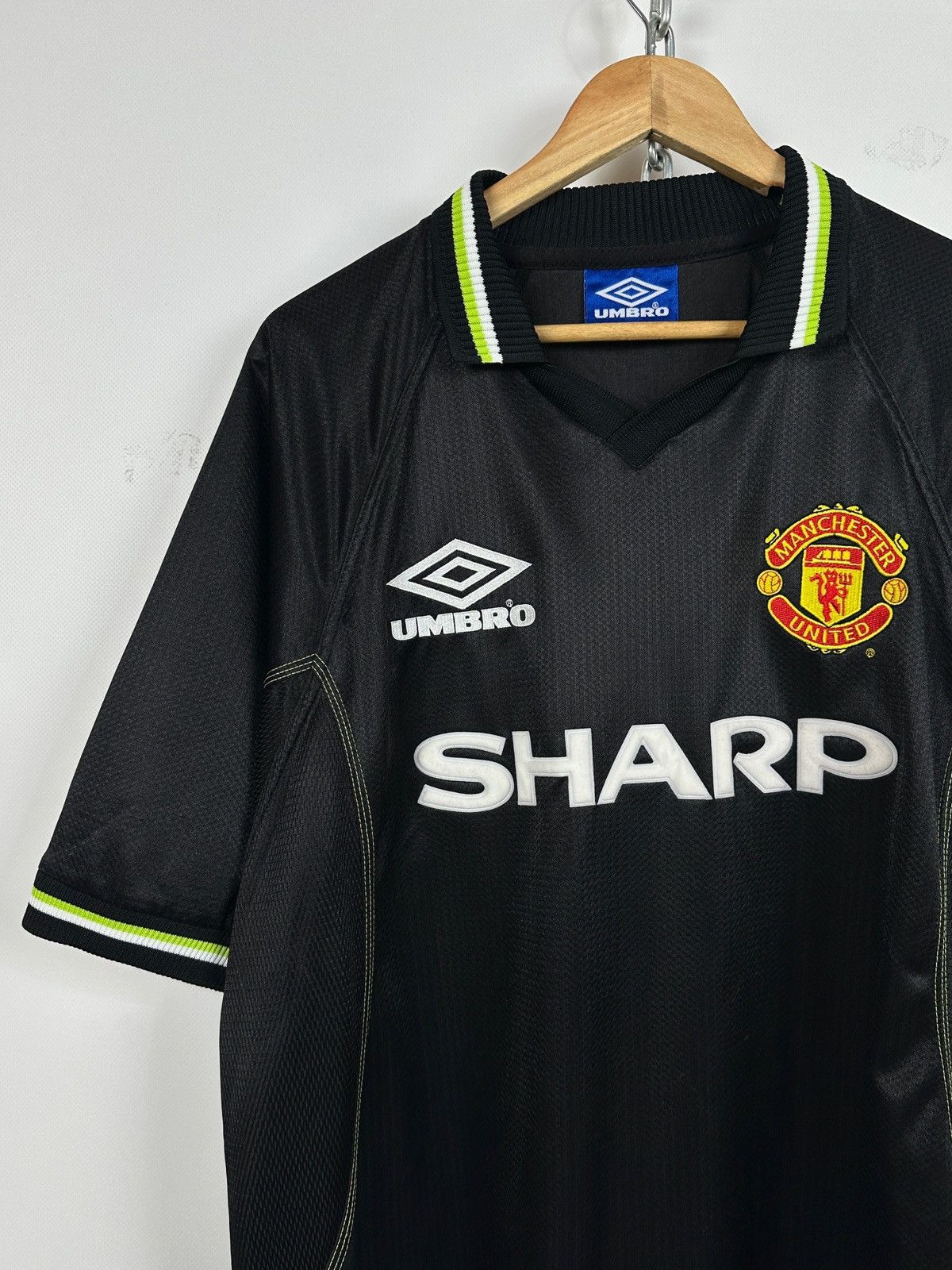 Umbro 1998-99 Umbro Manchester United Third Kit Soccer Jersey Size US XL / EU 56 / 4 - 4 Thumbnail