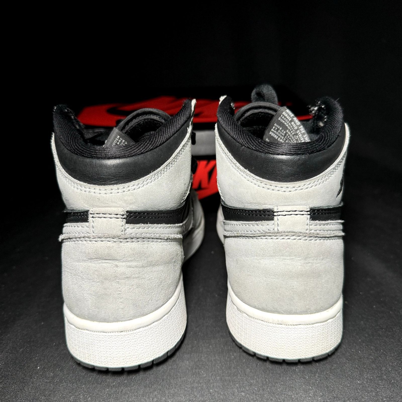 Jordan Brand × Nike Size 5 - Air Jordan 1 Retro High OG GS Shadow 2.0 2021 Shoes Size US 5 / EU 37 - 5 Thumbnail