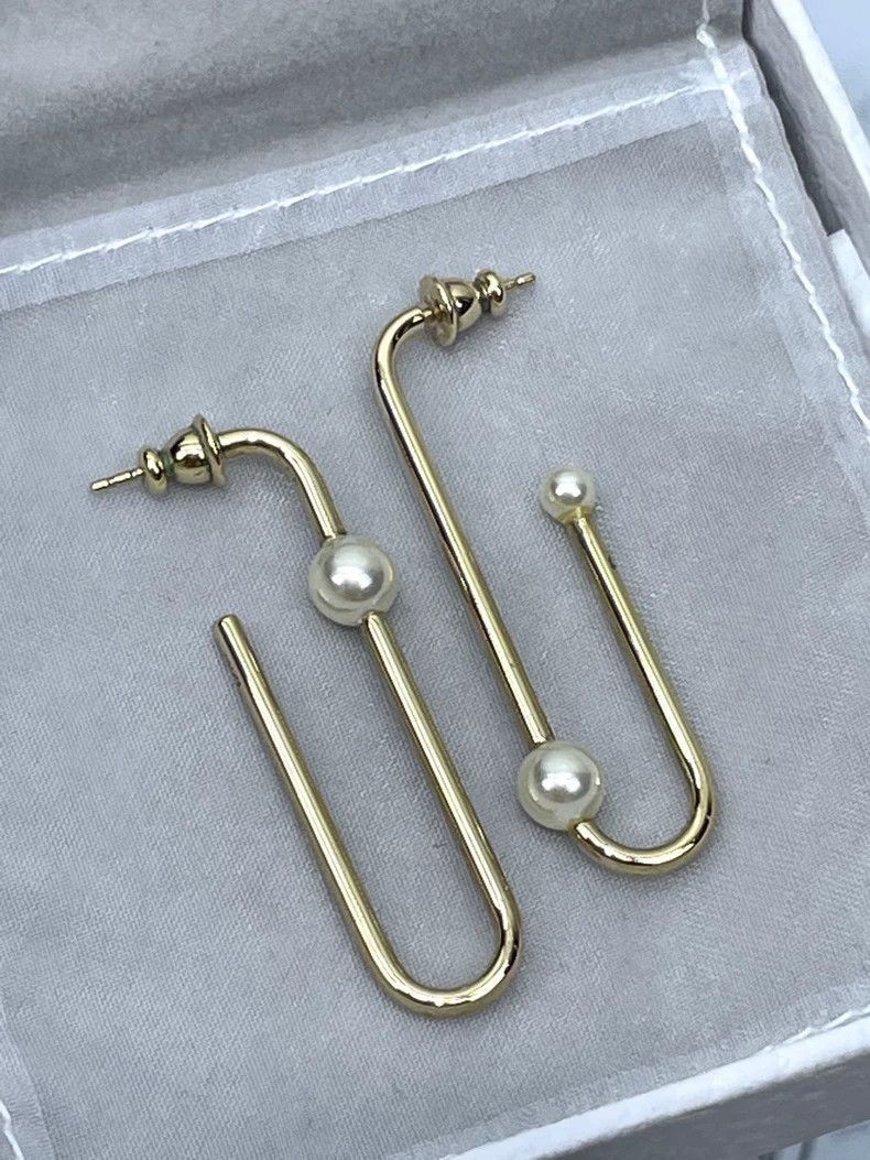 Dior Dior Dior Pearl Paperclip Stud Earrings-2507 Size ONE SIZE - 4 Thumbnail