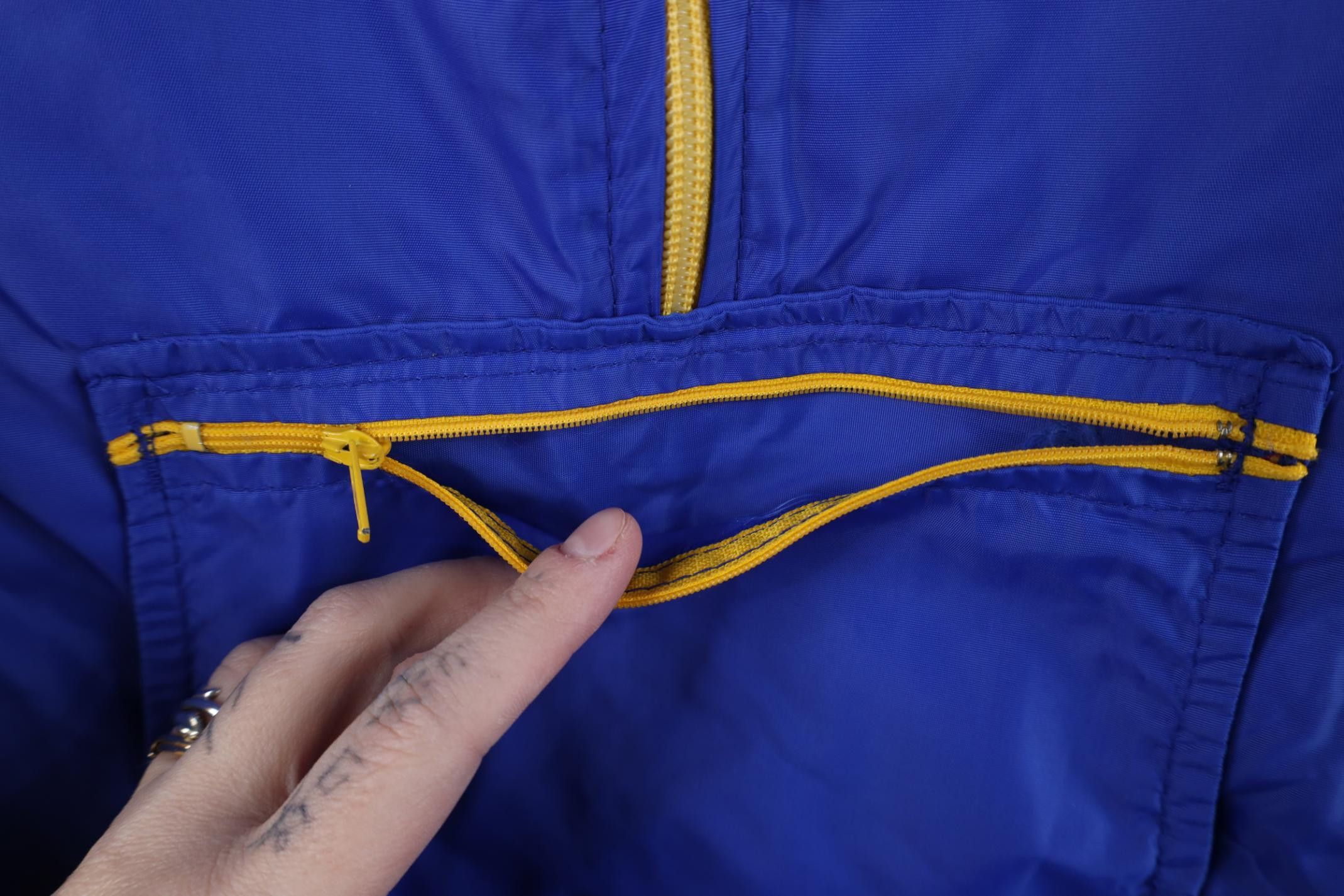 Vintage Vintage 70s Varsity Letterman Pullover Windbreaker Jacket Size US L / EU 52-54 / 3 - 10 Thumbnail