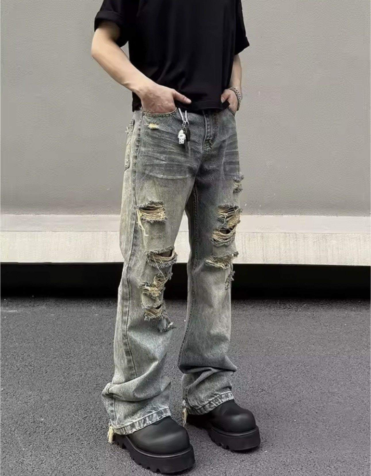Jean Trashy Y2K 2000S Streetwear Washed Blue Stacked Ripped Jeans Size US 31 - 6 Thumbnail