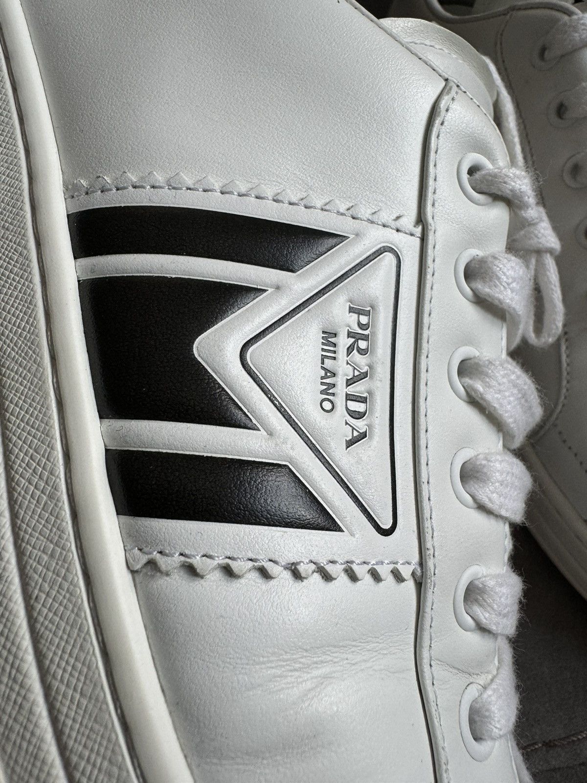 Prada Prada men sneakers SZ UK8 study insole measurements in photo Size US 9.5 / EU 42-43 - 7 Thumbnail