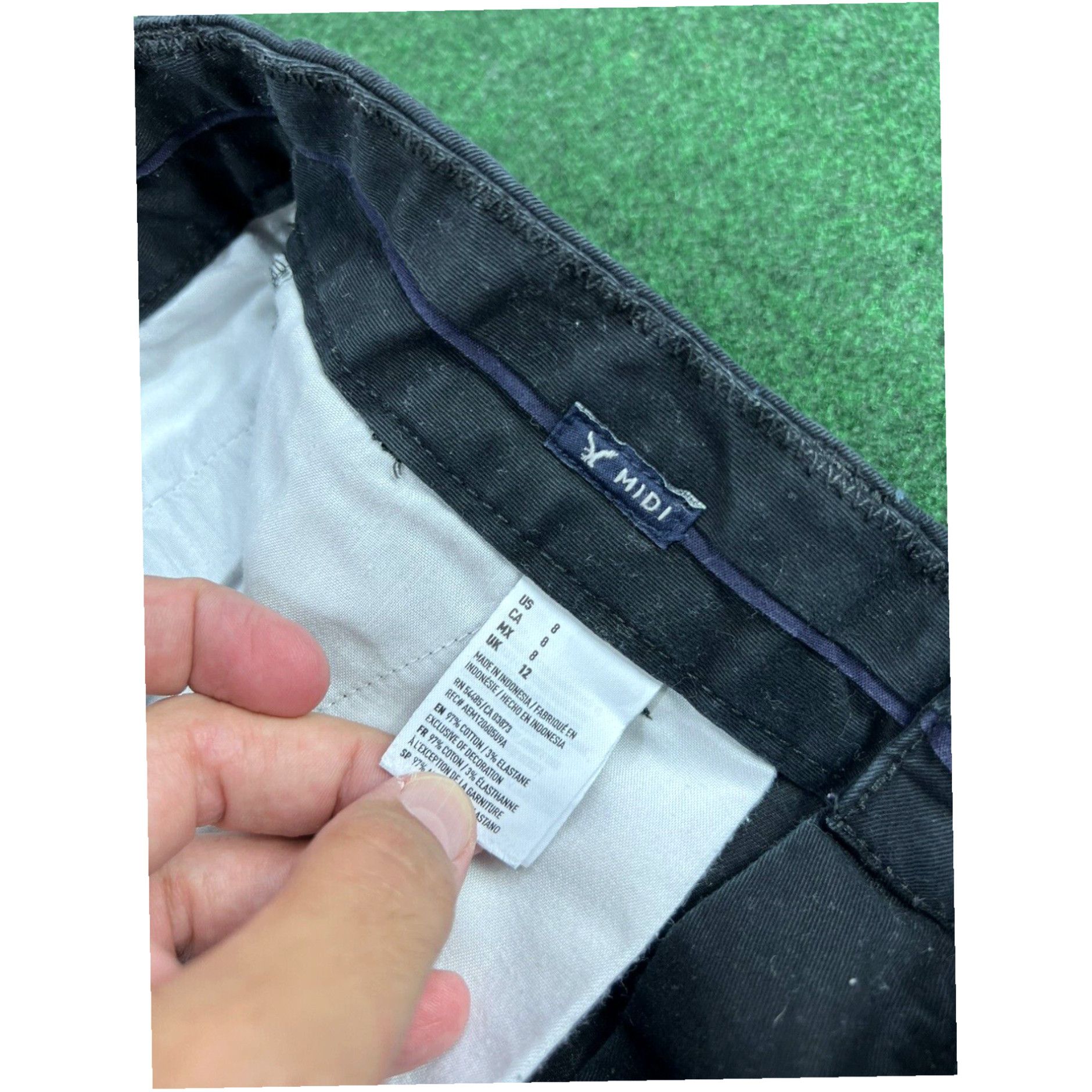 American Eagle Outfitters American Eagle Shorts Size 8 Regular Stretch Midi Women’s Black Size 30" / US 8 / IT 44 - 5 Thumbnail