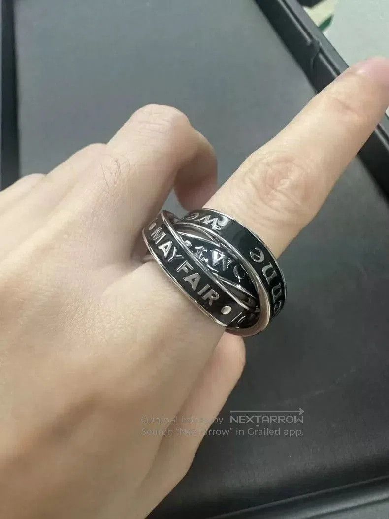 Vivienne Westwood Vivienne Westwood Saturn Ring . Size ONE SIZE - 1 Thumbnail