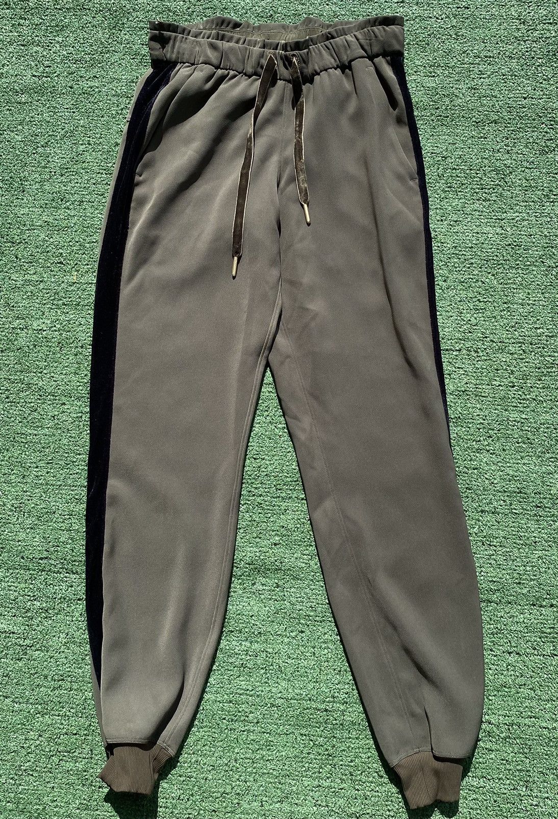 Lululemon Lululemon On the Fly Jogger Luxtreme Heritage Black Camo $11