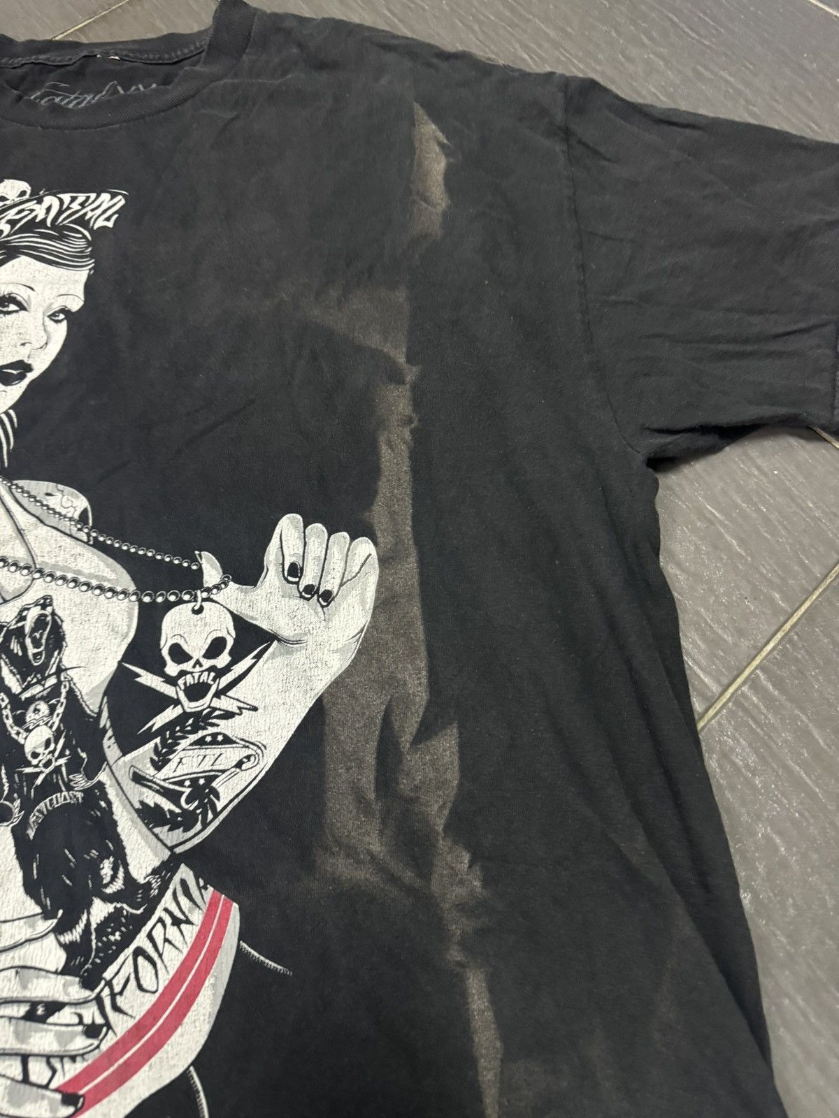 Other VINTAGE FATAL TSHIRT Size US XXL / EU 58 / 5 - 2 Thumbnail