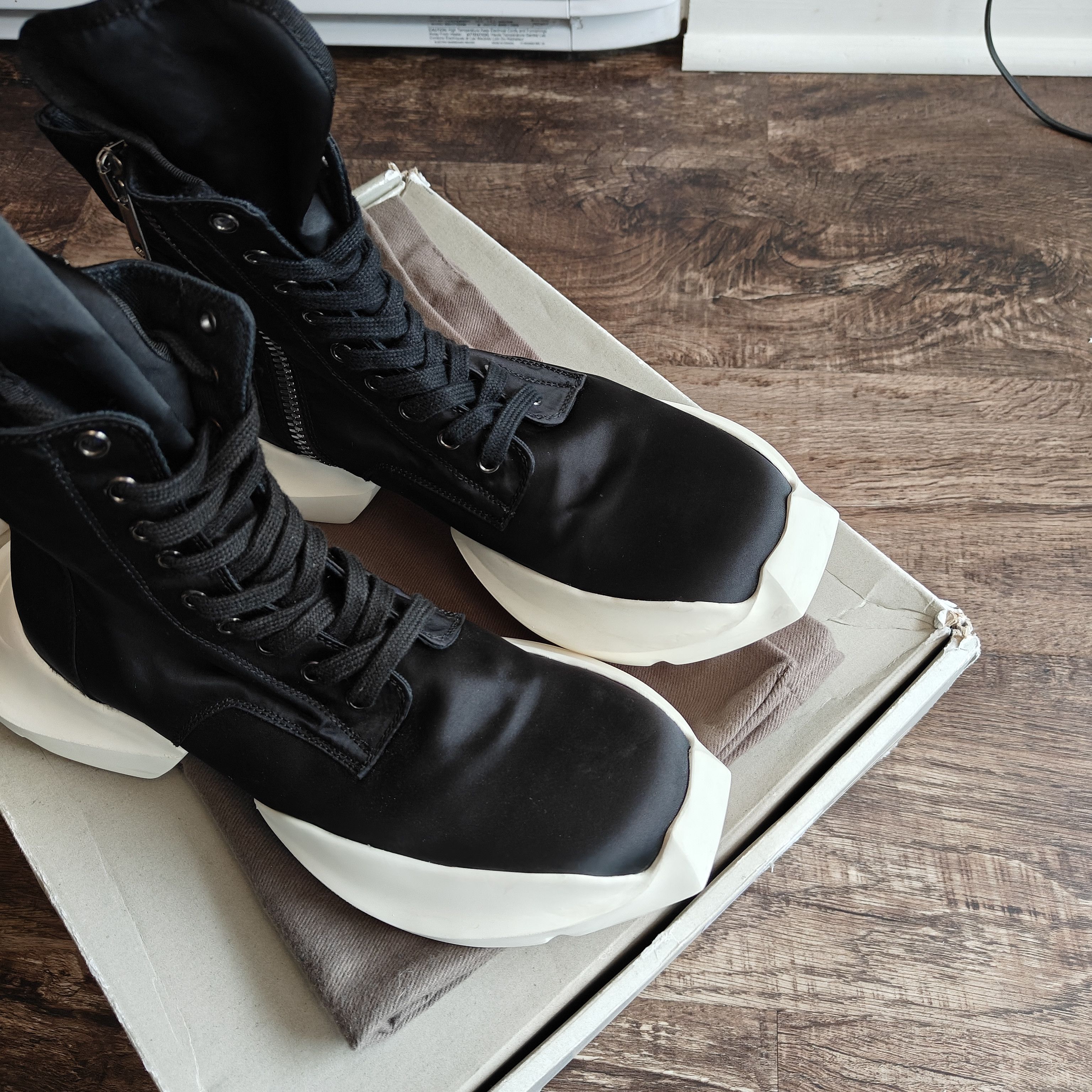 Rick Owens Drkshdw split sole army trainer boots black milk, dustbag Size US 8 / EU 41 - 6 Thumbnail