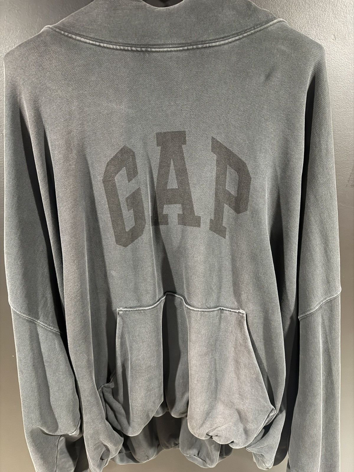 Balenciaga × Gap × Yeezy Yeezy Gap Kanye West Balenciaga Dove Washed Black Hoodie XXL Size US XXL / EU 58 / 5 - 2 Thumbnail